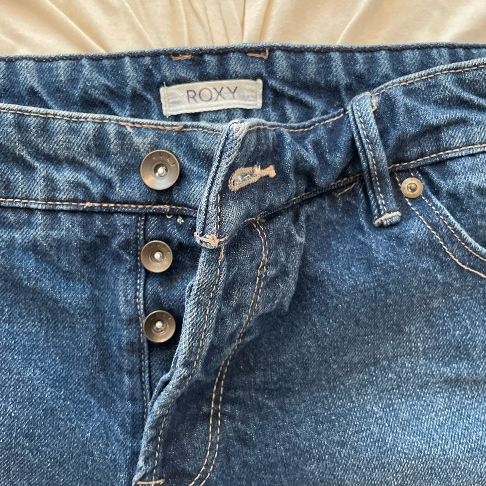 Roxy Button-fly Distressed Denim Short - Picture 6 of 11